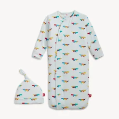 Magnetic Gown & Hat Set