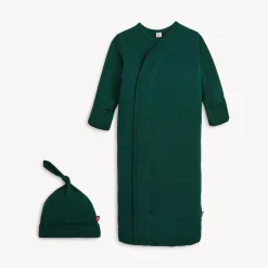 Magnetic Gown & Hat Set
