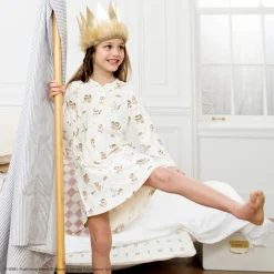Magnetic Nightgown