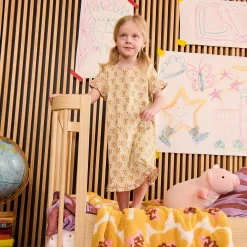 Magnetic Nightgown