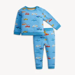Magnetic Sweatsuit With Back Pocket